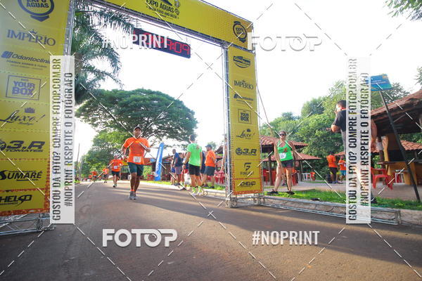 Buy your photos of the event1� Beer Run Expo �guas on Fotop