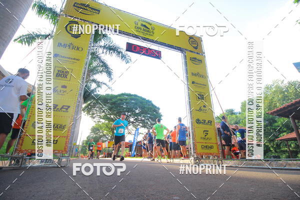 Buy your photos of the event1� Beer Run Expo �guas on Fotop