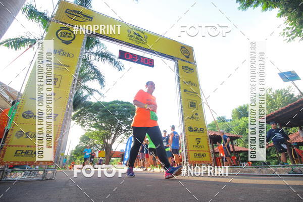 Buy your photos of the event1� Beer Run Expo �guas on Fotop