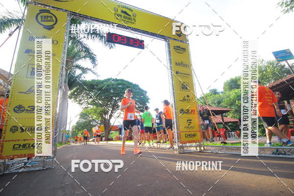 Buy your photos of the event1� Beer Run Expo �guas on Fotop