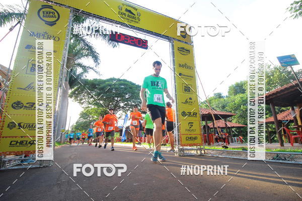 Buy your photos of the event1� Beer Run Expo �guas on Fotop
