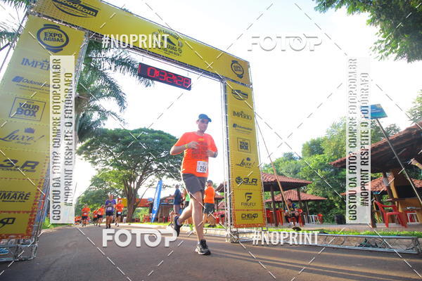 Buy your photos of the event1� Beer Run Expo �guas on Fotop