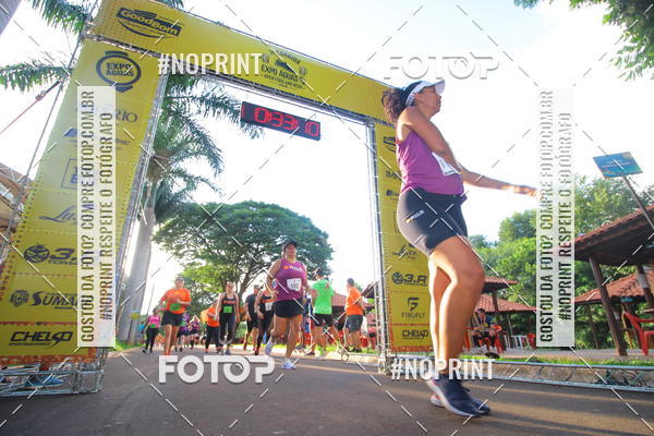 Buy your photos of the event1� Beer Run Expo �guas on Fotop