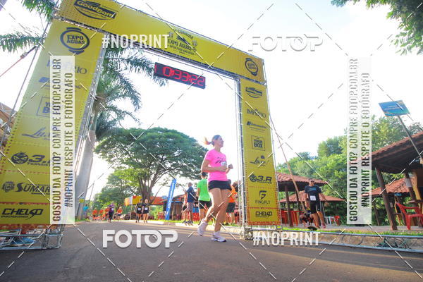 Buy your photos of the event1� Beer Run Expo �guas on Fotop