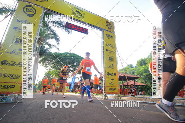 Buy your photos of the event1� Beer Run Expo �guas on Fotop