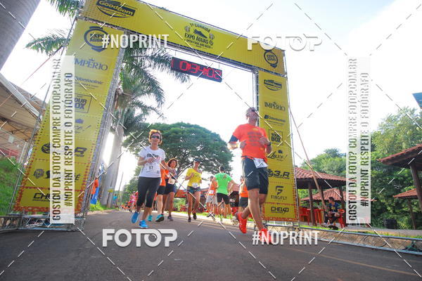 Buy your photos of the event1� Beer Run Expo �guas on Fotop