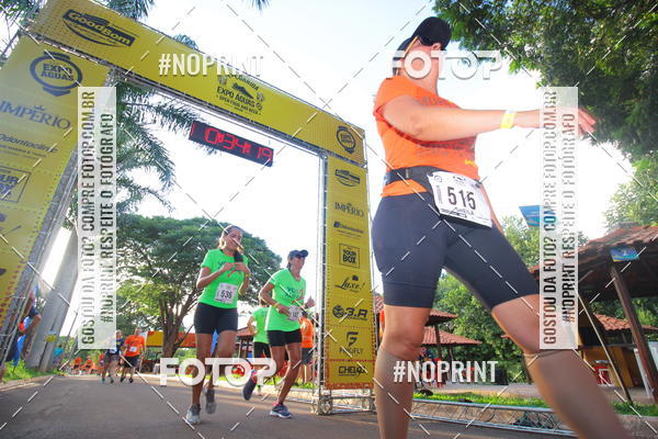 Buy your photos of the event1� Beer Run Expo �guas on Fotop