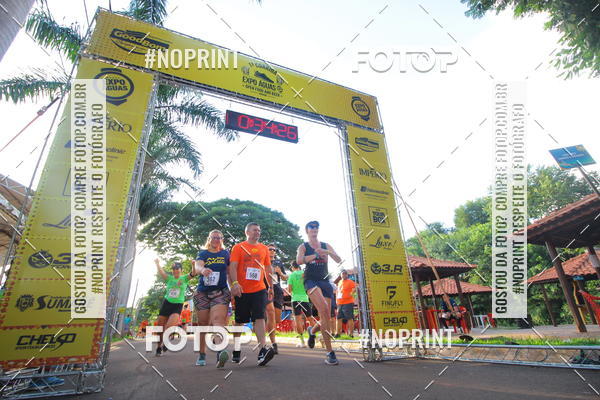 Buy your photos of the event1� Beer Run Expo �guas on Fotop