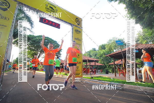 Buy your photos of the event1� Beer Run Expo �guas on Fotop