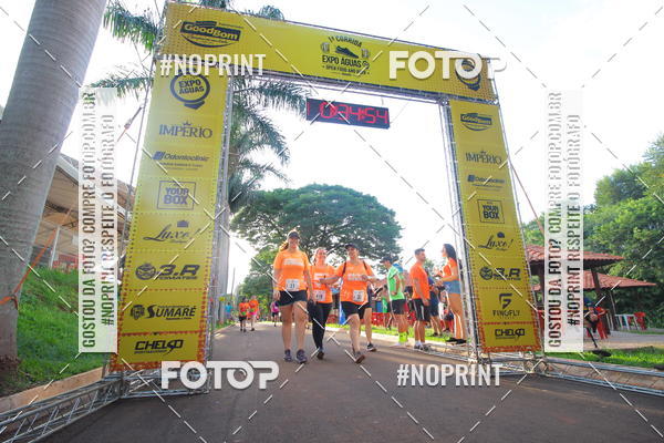 Buy your photos of the event1� Beer Run Expo �guas on Fotop