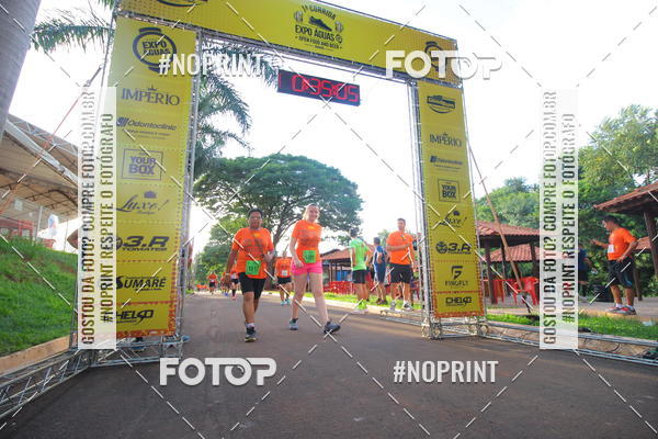 Buy your photos of the event1� Beer Run Expo �guas on Fotop