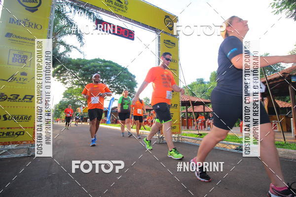 Buy your photos of the event1� Beer Run Expo �guas on Fotop