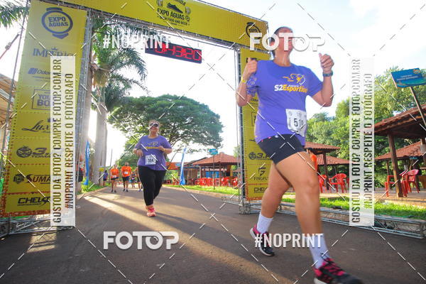 Buy your photos of the event1� Beer Run Expo �guas on Fotop