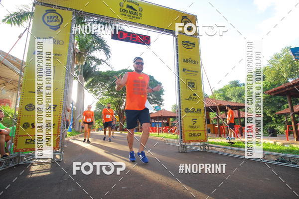 Buy your photos of the event1� Beer Run Expo �guas on Fotop