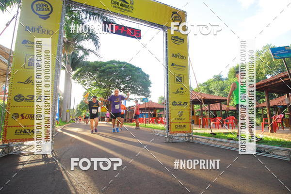 Buy your photos of the event1� Beer Run Expo �guas on Fotop