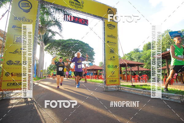 Buy your photos of the event1� Beer Run Expo �guas on Fotop
