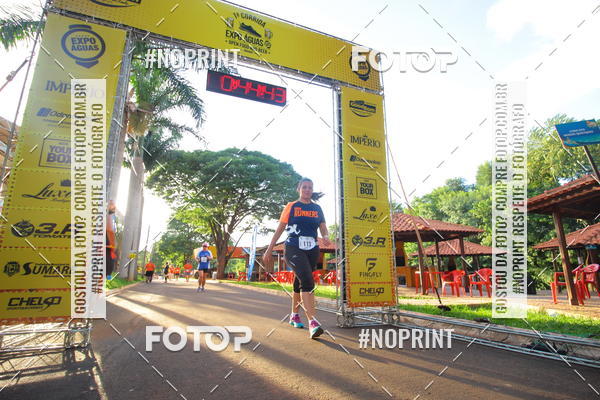 Buy your photos of the event1 Beer Run Expo guas on Fotop