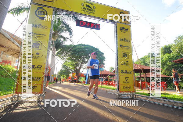 Buy your photos of the event1 Beer Run Expo guas on Fotop