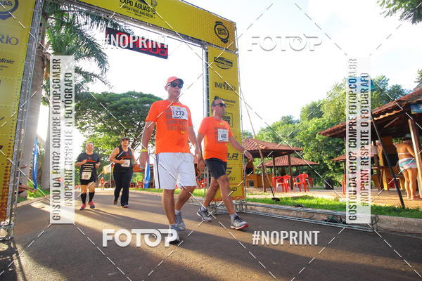 Buy your photos of the event1 Beer Run Expo guas on Fotop
