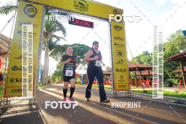 Buy your photos of the event1 Beer Run Expo guas on Fotop
