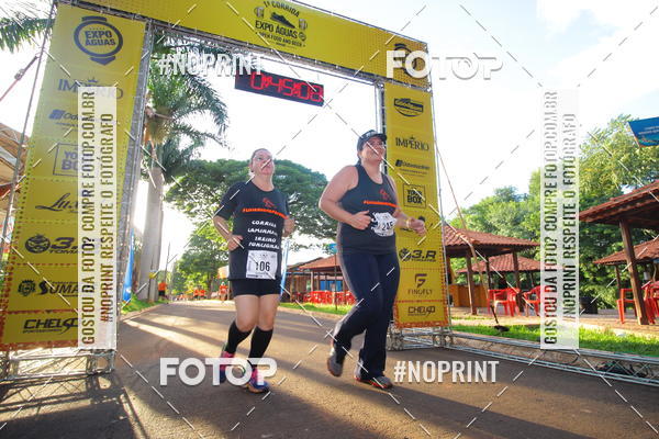 Buy your photos of the event1 Beer Run Expo guas on Fotop