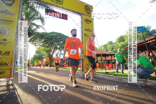 Buy your photos of the event1 Beer Run Expo guas on Fotop