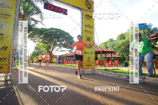 Buy your photos of the event1 Beer Run Expo guas on Fotop