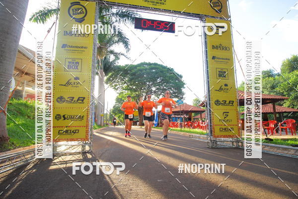 Buy your photos of the event1 Beer Run Expo guas on Fotop