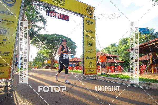 Buy your photos of the event1 Beer Run Expo guas on Fotop