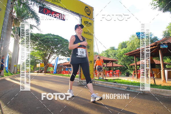 Buy your photos of the event1 Beer Run Expo guas on Fotop