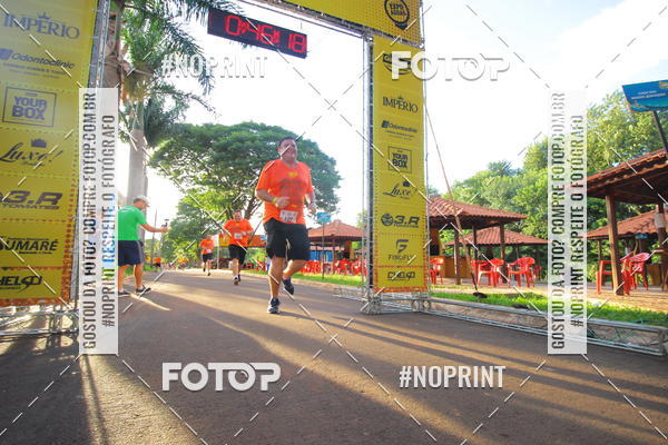 Buy your photos of the event1 Beer Run Expo guas on Fotop