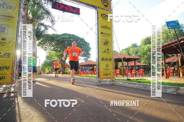 Buy your photos of the event1 Beer Run Expo guas on Fotop
