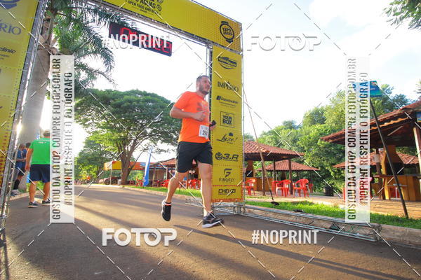 Buy your photos of the event1 Beer Run Expo guas on Fotop