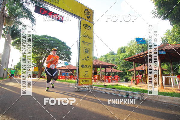 Buy your photos of the event1 Beer Run Expo guas on Fotop