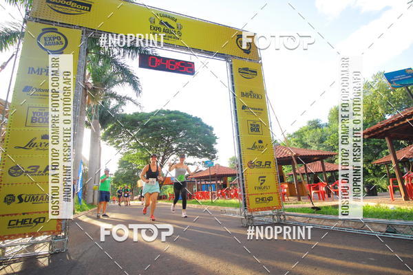 Buy your photos of the event1 Beer Run Expo guas on Fotop
