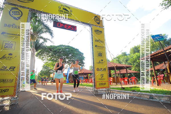 Buy your photos of the event1 Beer Run Expo guas on Fotop