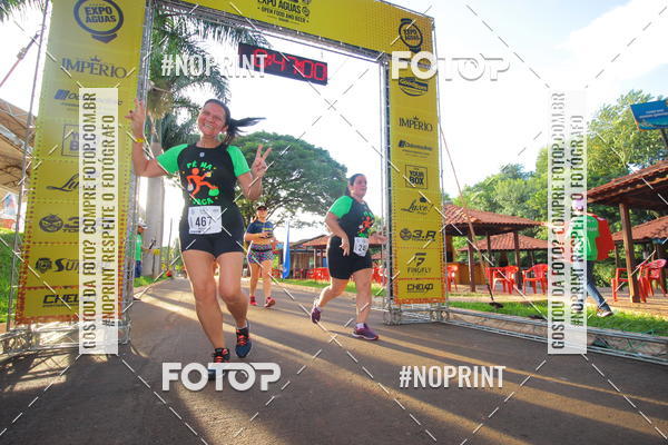 Buy your photos of the event1 Beer Run Expo guas on Fotop