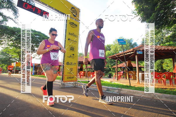 Buy your photos of the event1 Beer Run Expo guas on Fotop