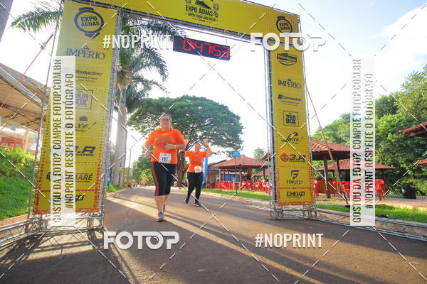 Buy your photos of the event1 Beer Run Expo guas on Fotop