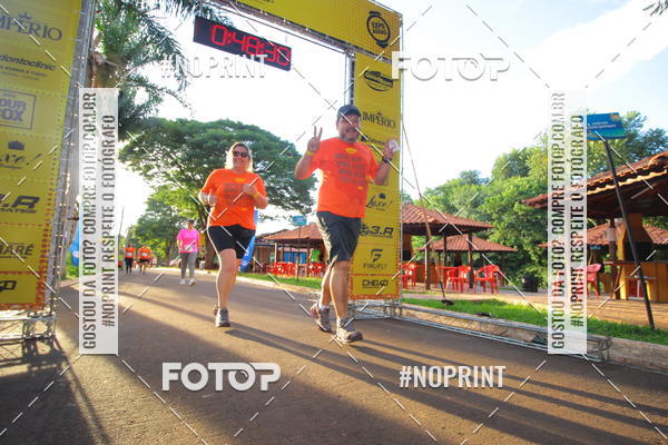 Buy your photos of the event1 Beer Run Expo guas on Fotop