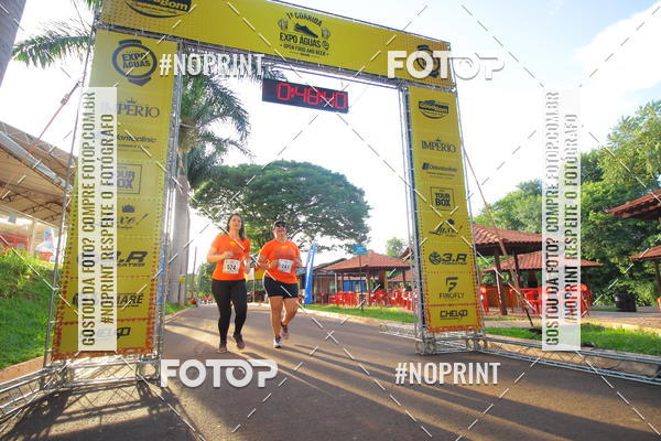 Buy your photos of the event1 Beer Run Expo guas on Fotop