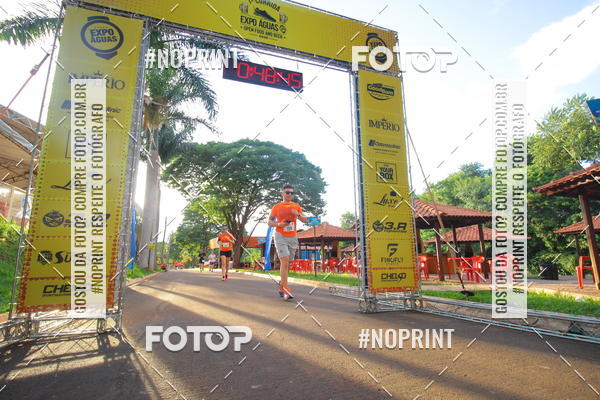 Buy your photos of the event1 Beer Run Expo guas on Fotop