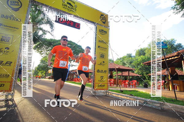 Buy your photos of the event1 Beer Run Expo guas on Fotop
