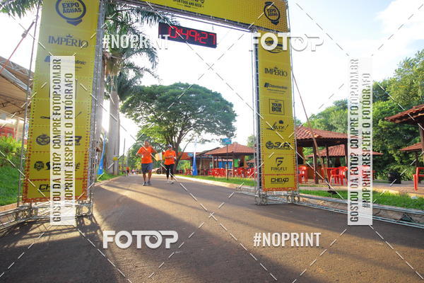 Buy your photos of the event1 Beer Run Expo guas on Fotop