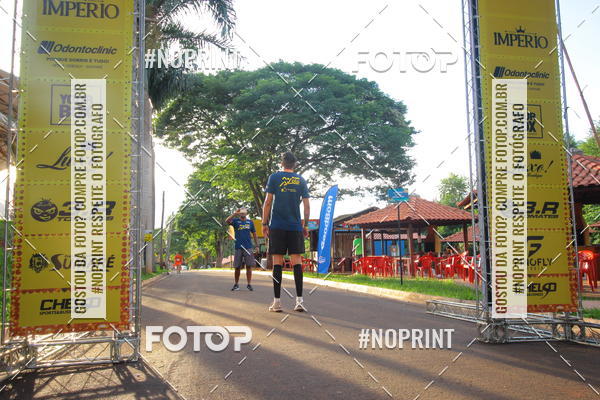 Buy your photos of the event1 Beer Run Expo guas on Fotop