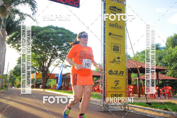 Buy your photos of the event1 Beer Run Expo guas on Fotop