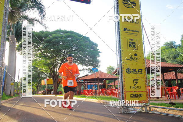 Buy your photos of the event1 Beer Run Expo guas on Fotop