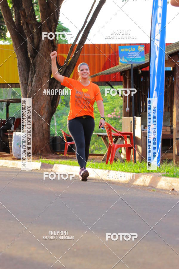 Buy your photos of the event1 Beer Run Expo guas on Fotop