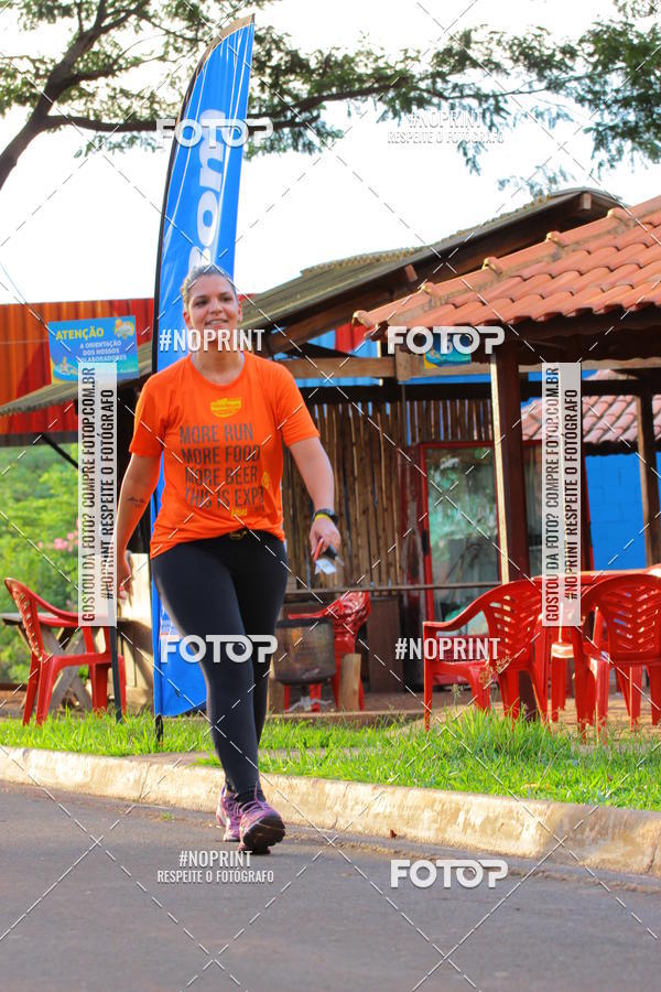 Buy your photos of the event1 Beer Run Expo guas on Fotop