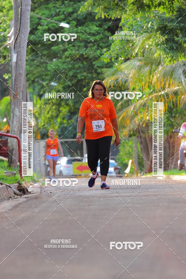 Buy your photos of the event1 Beer Run Expo guas on Fotop